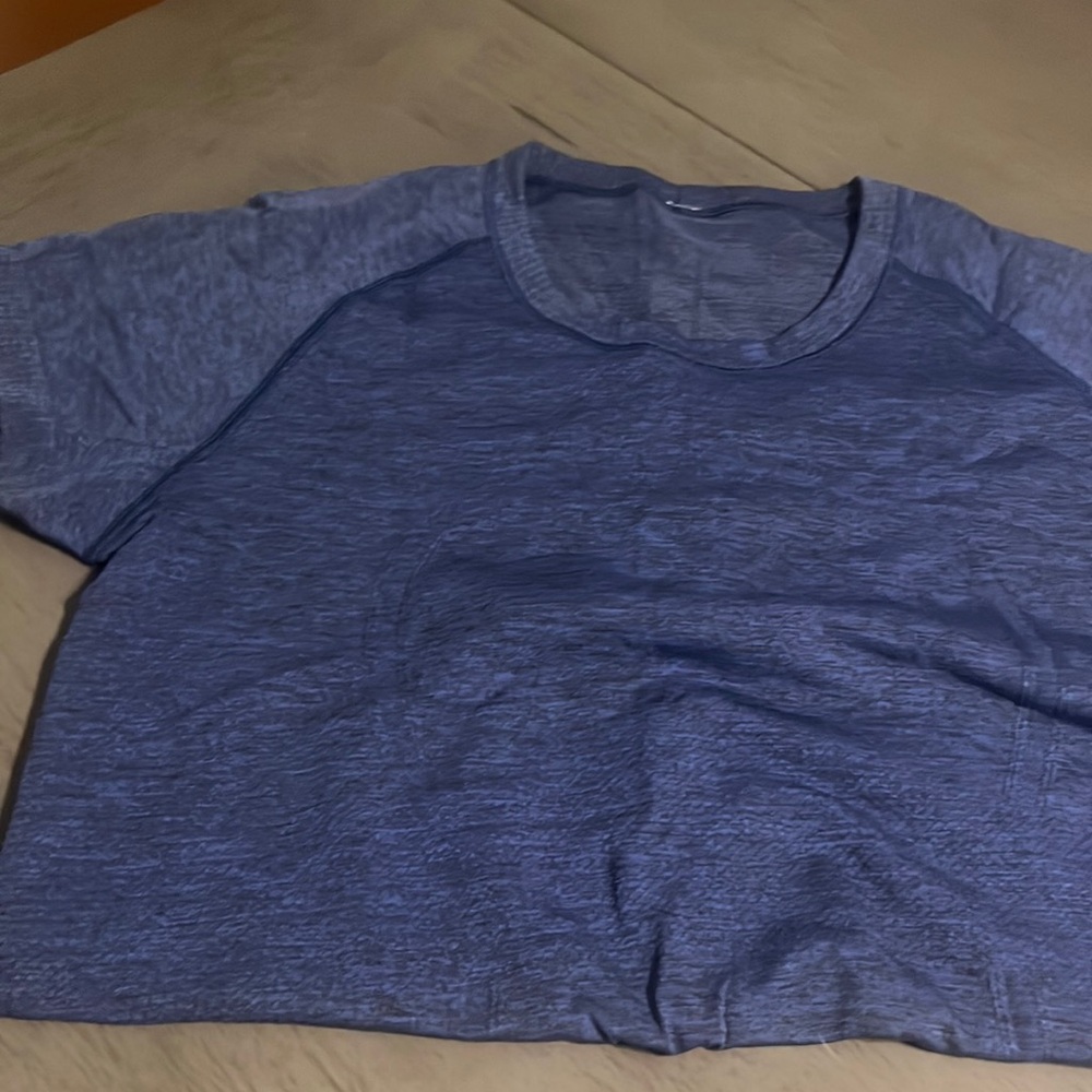 Lululemon Tee Size 10